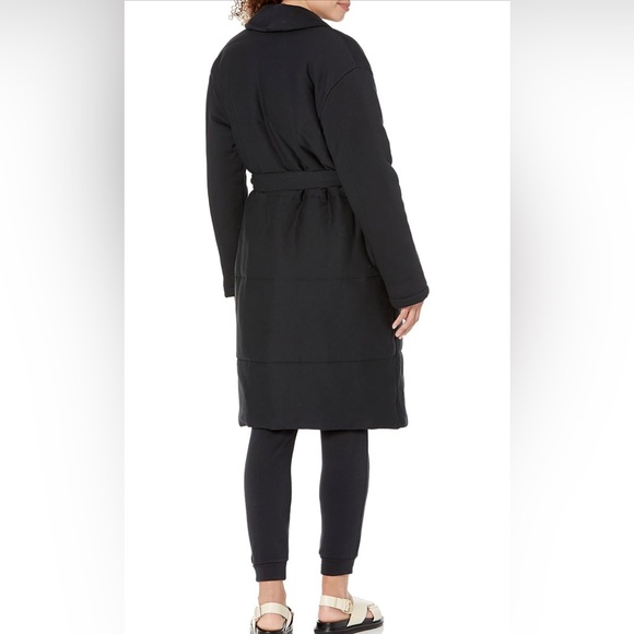 NWT Amazon Essentials Women's Relaxed-Fit Cotton Padded Black Home Coat - Picture 9 of 9